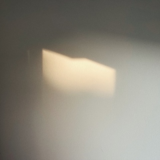 夢も見られない